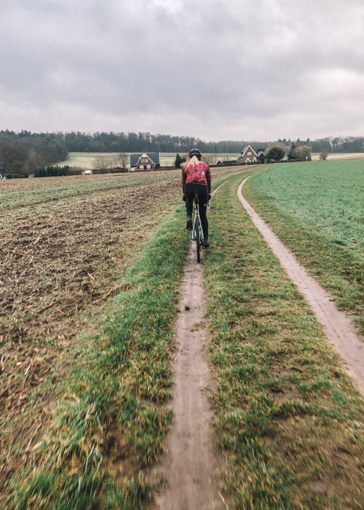 prachtig landschap op de gravelbike in de achterhoek