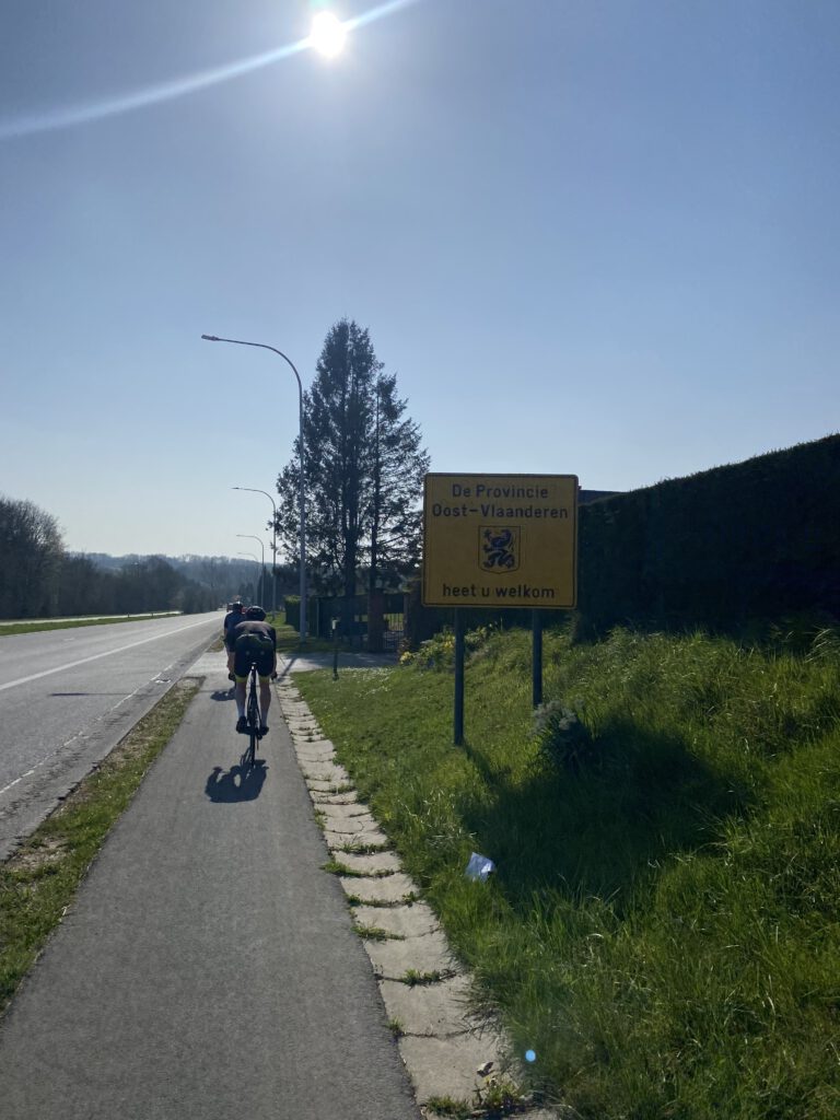 welkom in Vlaanderen, bord, route, dagboek
