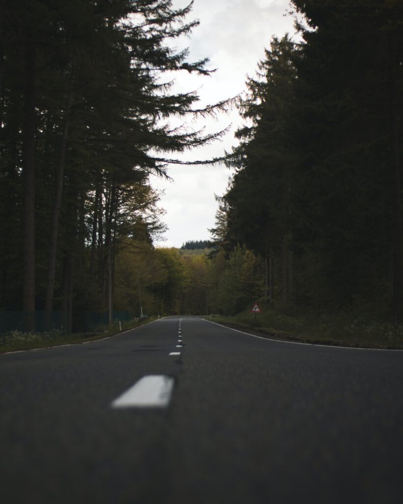 prachtige wegen in de Belgische Ardennen