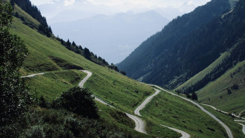 beklimming Cormet de L'Arêches, klimmen, frankrijk, fietsen, wielrennen, uitzicht, Savoie mont blanc, beklimmingen vanuit la plagne
