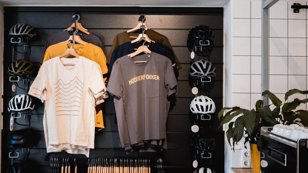 spaak, groningen, retail, wand kleding