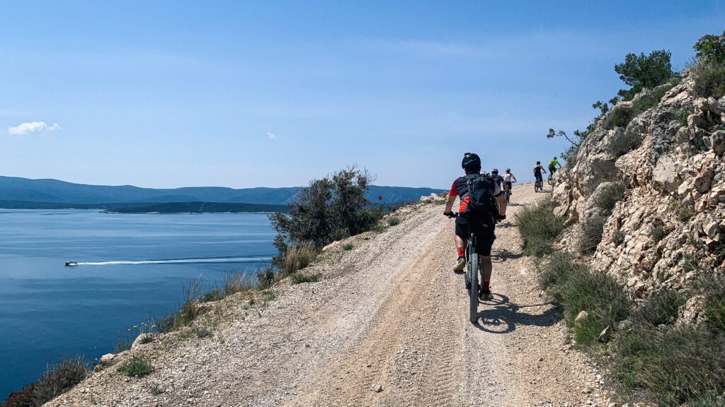 Fietsen in Kroatië, Kroatië, fietsvakantie Kroatië, Kroatië fietsen, wielervakantie, wielrenvakantie, wielrennen, mountainbiken, gravelbiken, gravel Kroatië, off road, beklimmingen,
