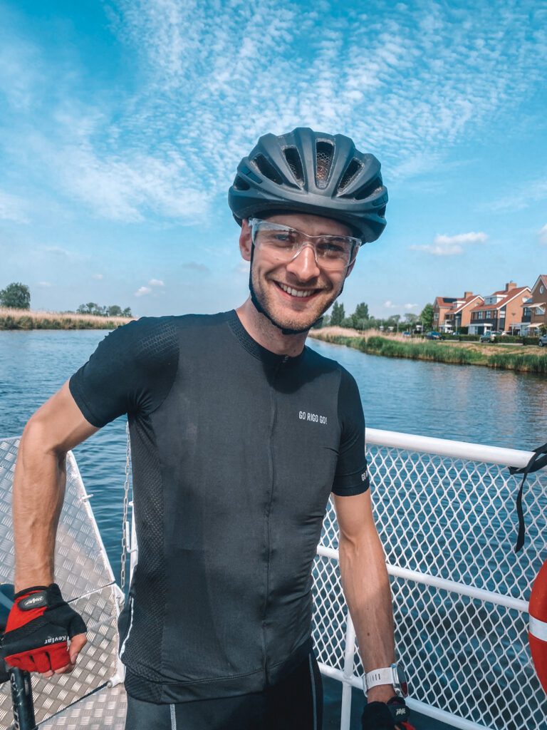 Thomas, fietsen, brabant, biesbosch, zuid holland, gravel, onverhard, racen, racefiets, wielrennen, cycling