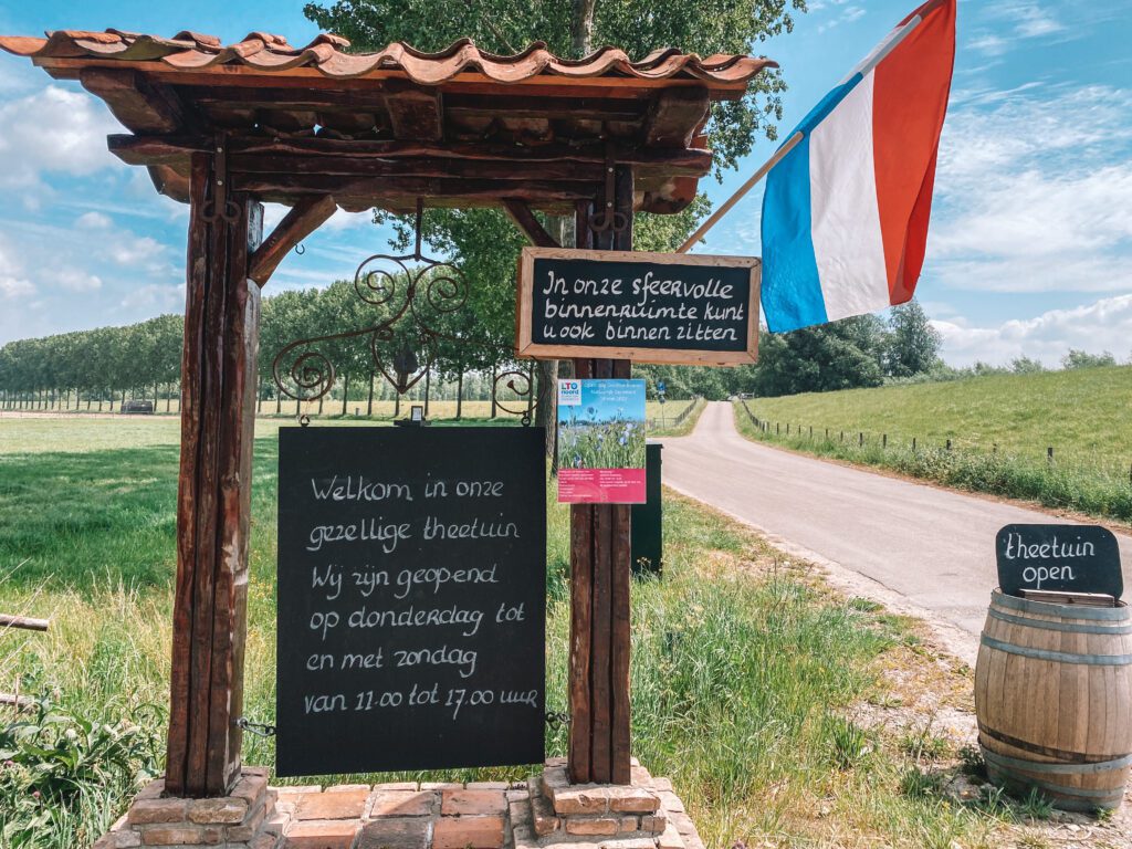 huiskamercafe, fietsen, biesbosch