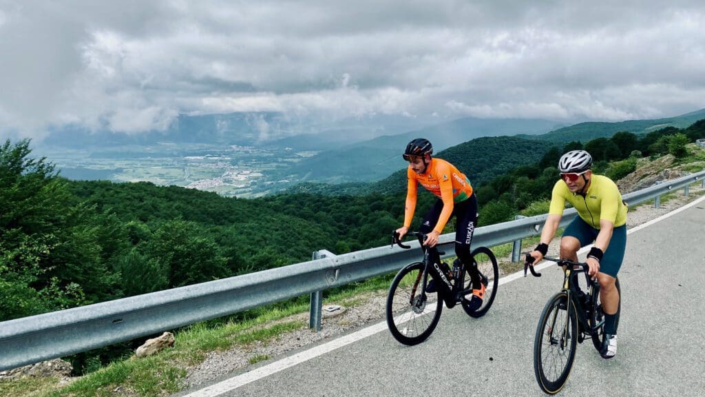 cycling, Grupetto peio, pais vasco, euskadi, spain, spanje wielrennen, wielrennen, fietsen, fietsen in spanje,fiets