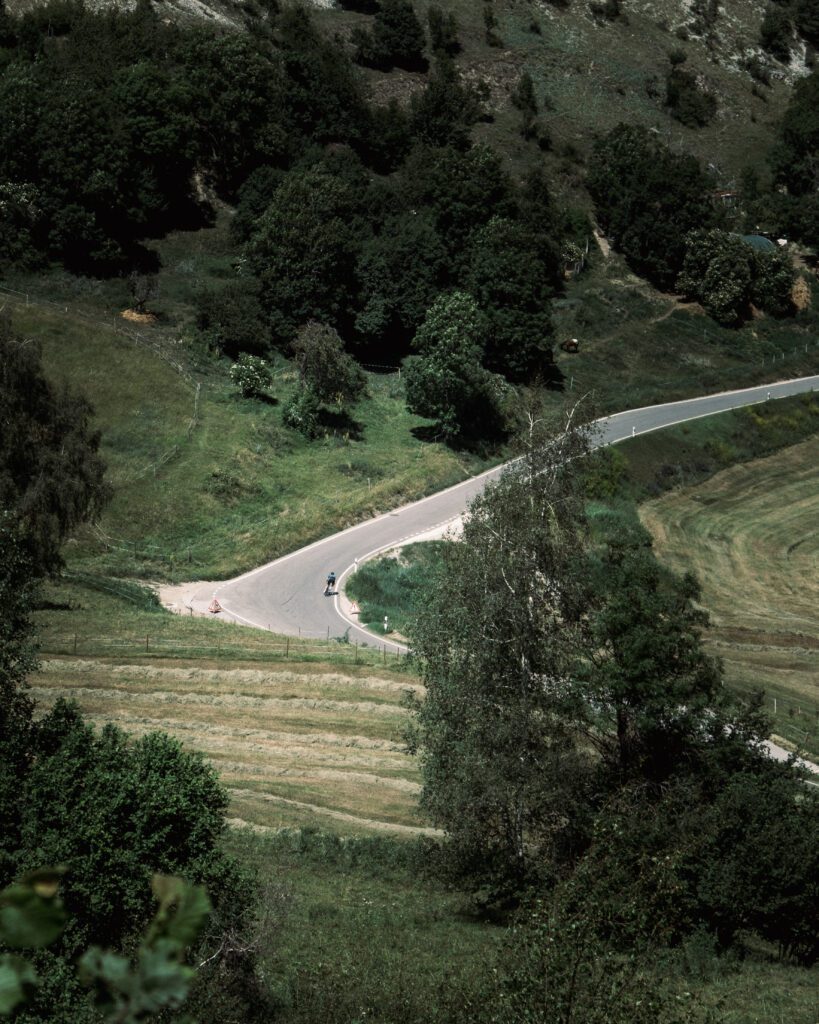 sander, fietsen in zwitserland, valais, fietsen in valais, fietsen in crans-montana, klimmen, afdalen, beklimming, afdaling, wielrennen, wielrenvakantie