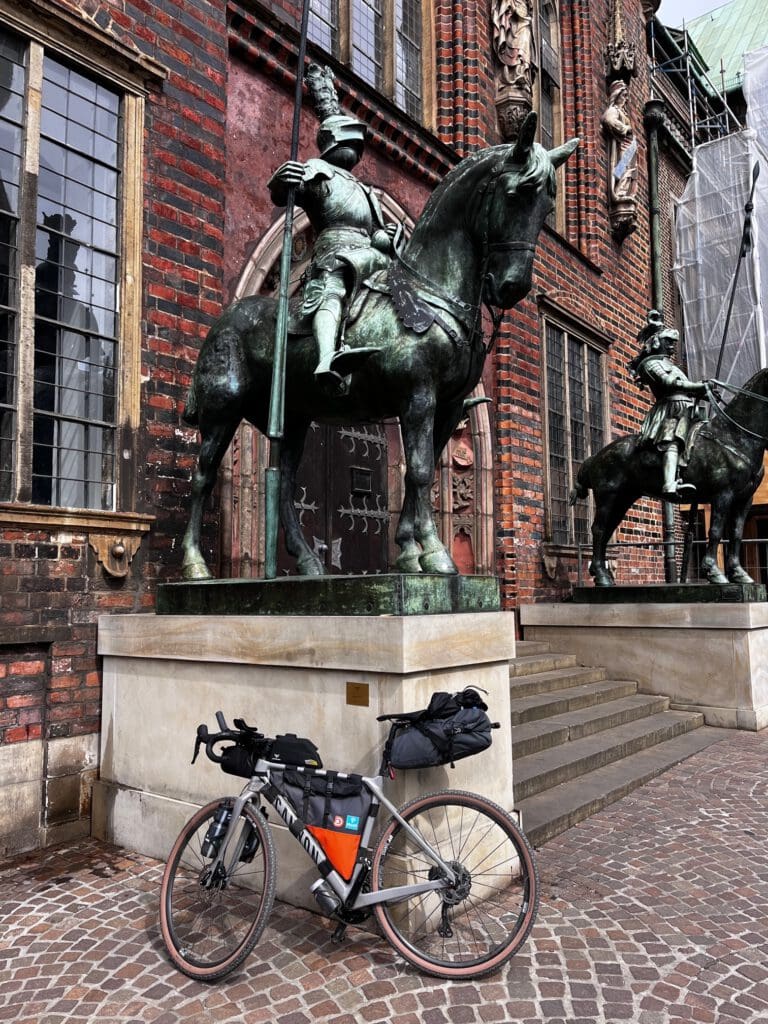 pedaleurs, fietsen in duitsland, fietsen in denemarken, bremen, maarten visser, robbert flim, het is koers, hetiskoers, fietsen, fiets, gravel, gravelen, gravelbiken, gravelbiken in Duitsland, gravelbiken in Denemarken, Bremen
