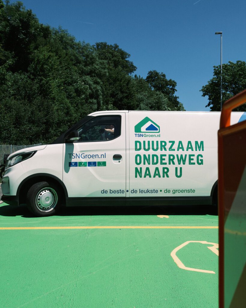 fietsvakantie met de elektrische auto, fietsen, laden, laadpunt, zwitserland