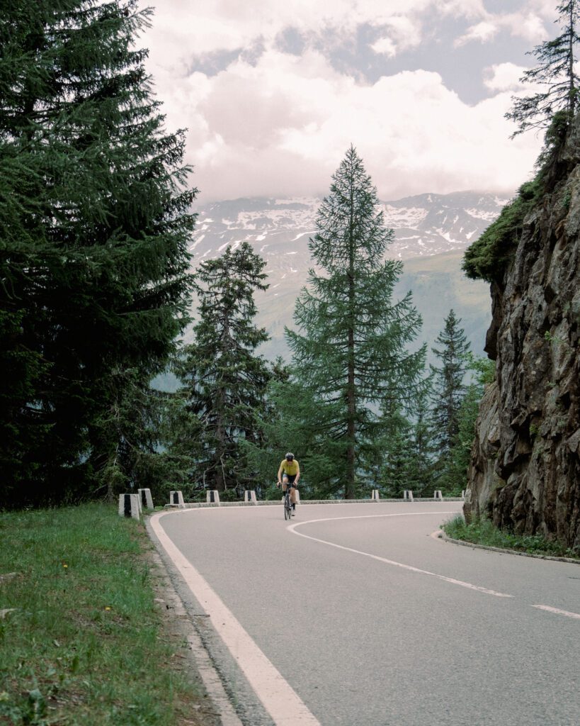 Furkapas, sander kolsloot, fietsen in zwitserland, zwitserland, swiss cycling, fietsen, fietsen in valais, furka, hotel belvédère, etxeondo, furkapass, wielrennen, wielrenvakantie, fietsen op de furkapas