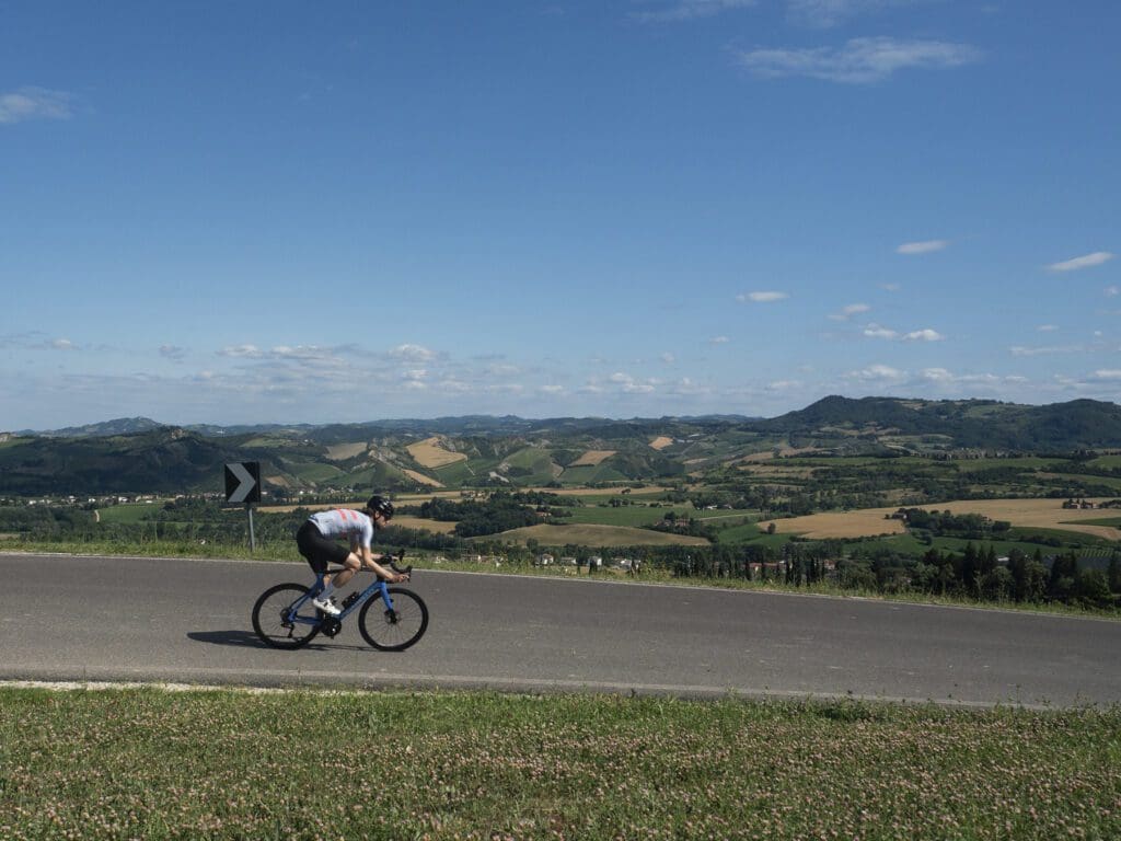fietsen in italië, italie, fietsen, emilia-romagna, fietsen in emilia-romagna, cycling, cycling italy, italy, wouter, etxeondo, fietsvakantie italië, wielrenvakantie