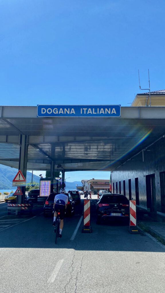 douane, italië, fietsen in italië, fietsen, david, dobos, lago maggiore