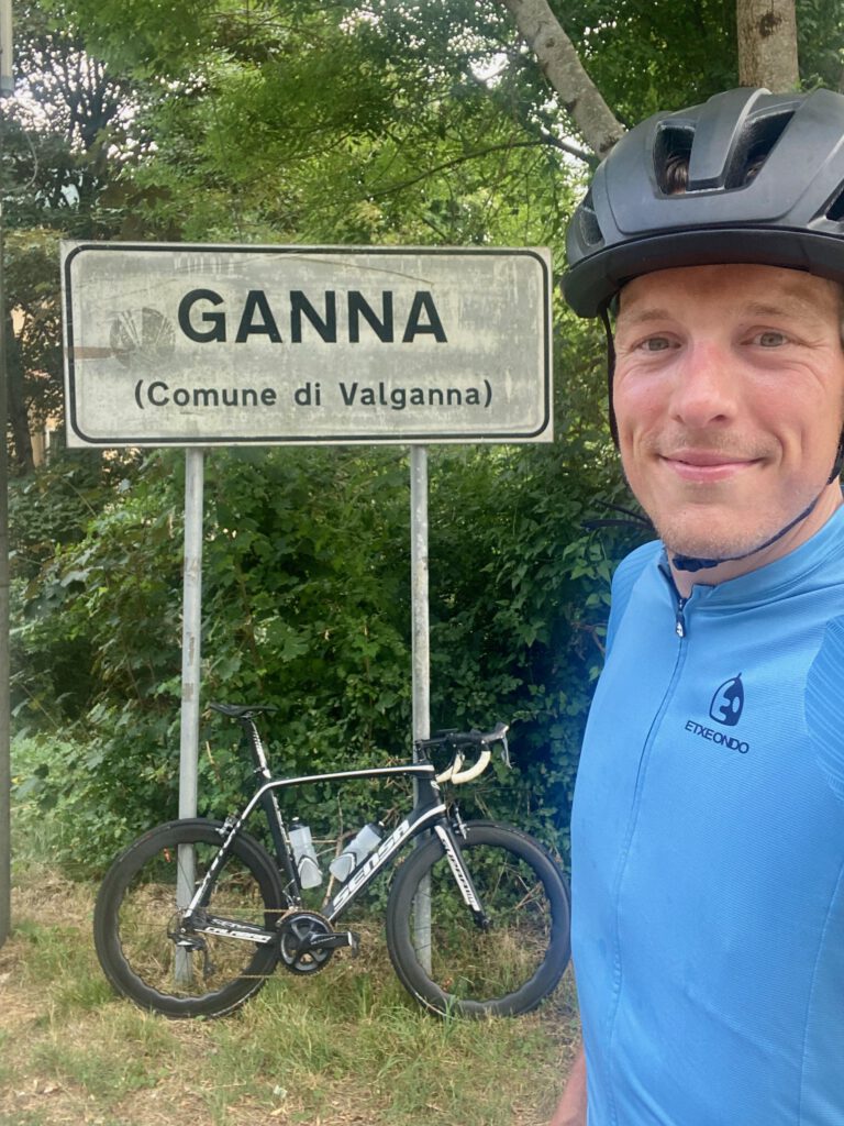 ganna, fietsen, etxeondo, bedevaart, valganna, lombardia, lombardijen, fietsen in lombardijen, fietsen in italie, ciclismo in lombardia