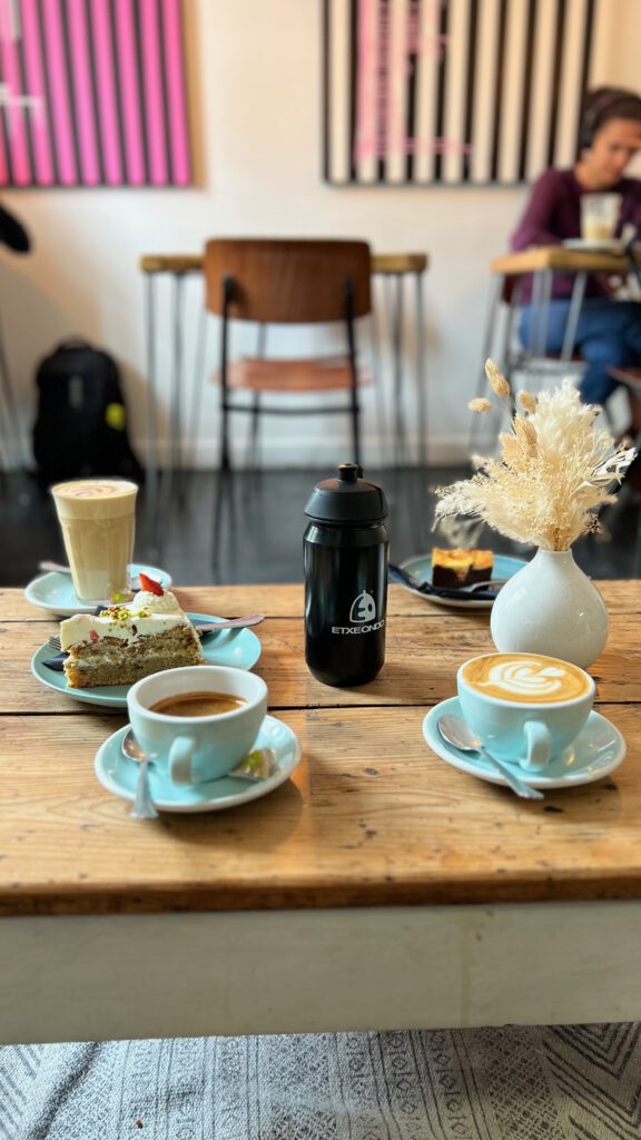 koffiezaak, bloom, luxemburg, fietsen in luxemburg, koffie by bloom