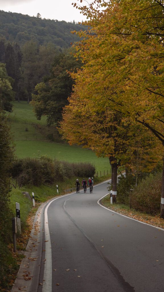 etxeondo, emma de fraiture, fietsen in luxemburg, tunnel, fietsen, luxemburg, wielrennen, wielrenfiets, wielrenvakantie luxemburg, fietsvakantie luxemburg, fietsvrienden, fietsvriendinnen, fietsen met vrienden