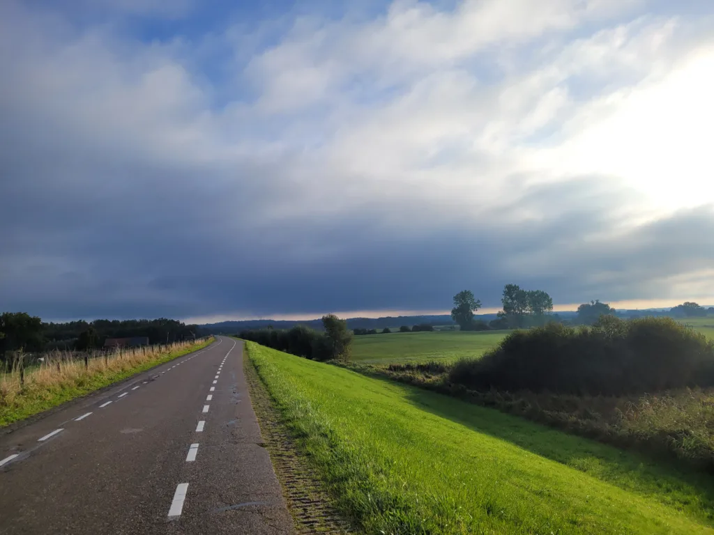 fietsen over de Utrechtse Heuvelrug, lekdijk, fietsen in Utrecht, fietsen in Nederland, fietsroute utrechtse heuvelrug