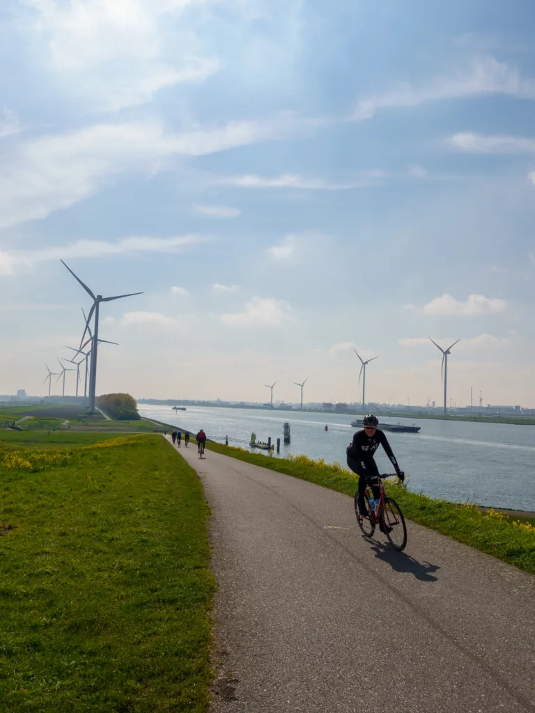ronde westland, fietsroute westland, fietsronde westland, fietsen in zuid-holland, zuid-holland fietsrondje, maeslantkering