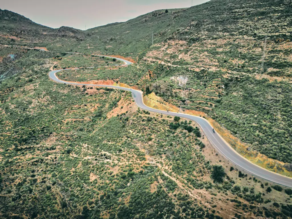 fietsen in roquetas de mar, beklimming, fietsen in spanje, fietsen in andalusië, andalusië fietsbestemming.